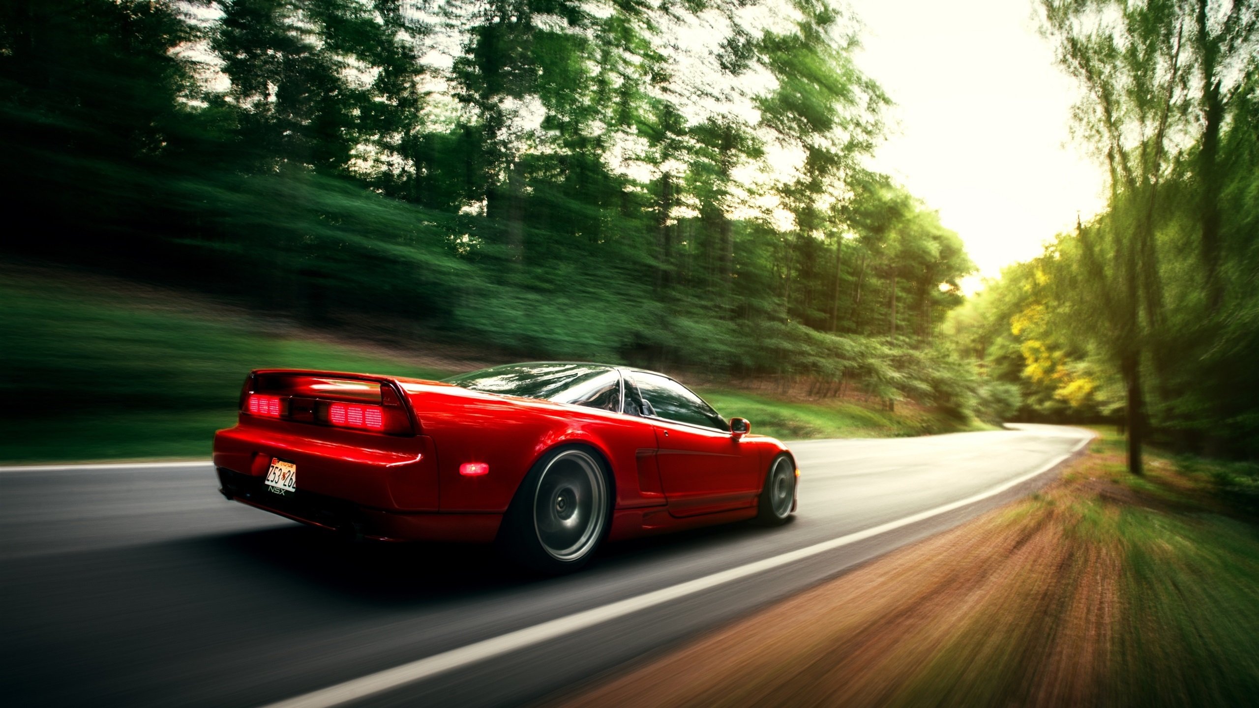 -切尔西中后场紧逼有效限制对手发挥，切尔西中场大将